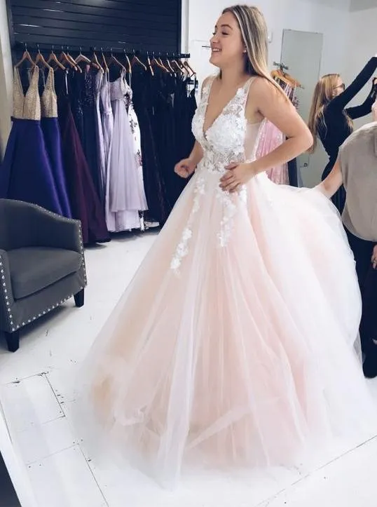 A-line V-Neck Tulle Long Prom Dresses With 3D Floral Appliques MP175