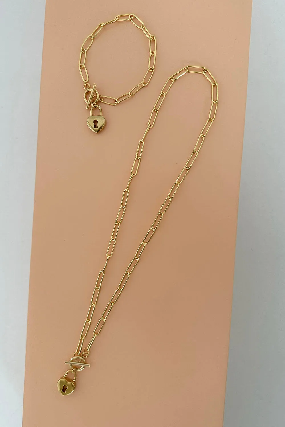 Chain Link Necklace - Fob   Heart