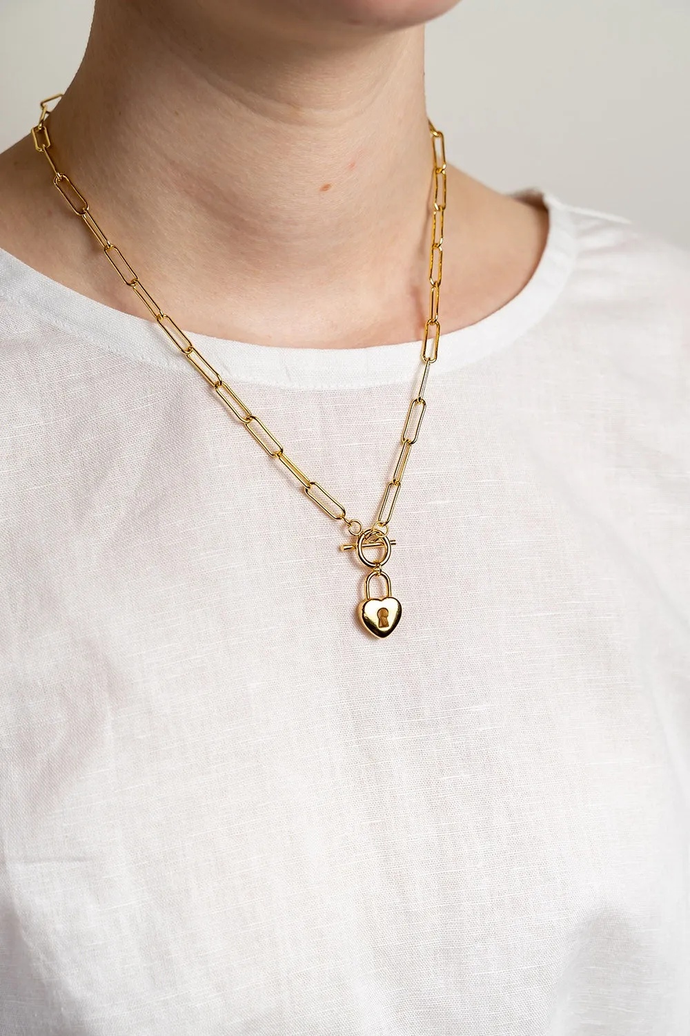 Chain Link Necklace - Fob   Heart