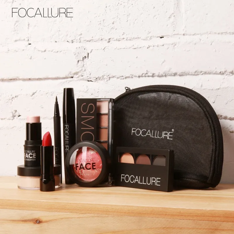 Makeup Kit With Makeup Bag 8 Pcs Cosmetic Set